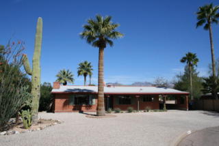 5111 Hawthorne Pl, Tucson, AZ 85711-1317