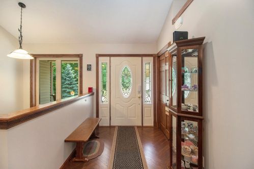 1811 Starr View Ln, Middlevle MI  49333-8066 exterior