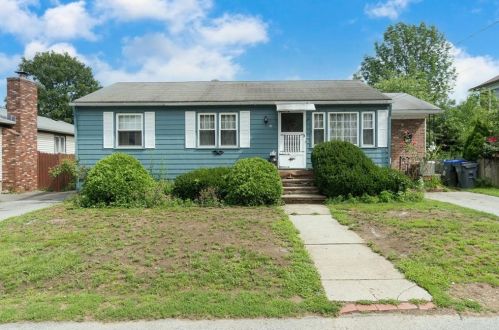 37 Sherwood St, Providence, RI 02908-1615