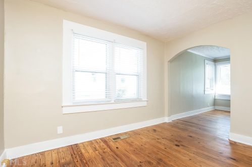 2031 Chicago Ave, Atlanta GA  30314-1101 exterior