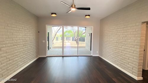 3955 Bear Canyon Rd, Tucson AZ  85749-8220 exterior