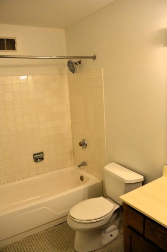 6267 Prt Ave, Milwaukee WI 53223-4120 exterior