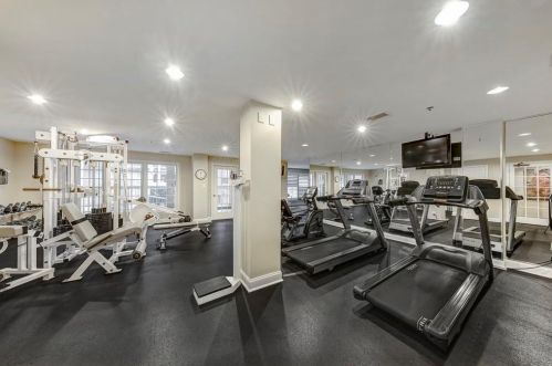 50 Biscayne Dr, Atlanta GA  30309-1078 exterior