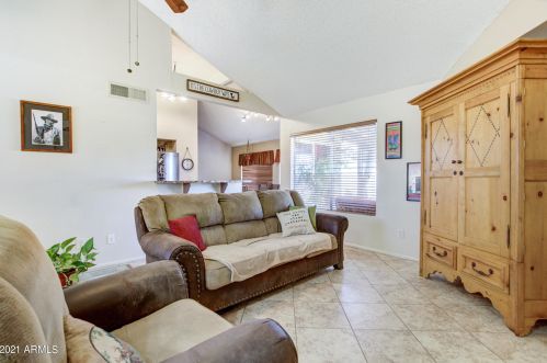 20631 22 Ave, Phoenix AZ 85015-3132 exterior