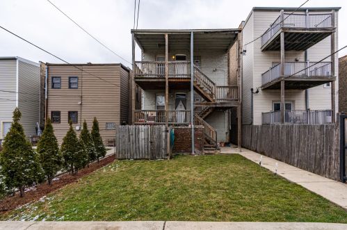 2723 Kimball Ave, Chicago IL 60647-1222 exterior