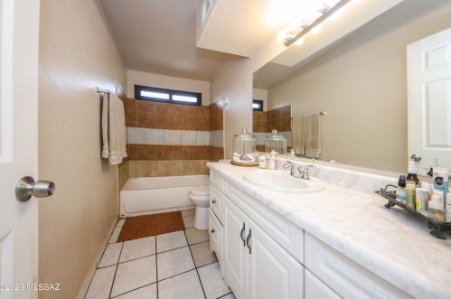 509 Holladay Dr, Tucson AZ  85706-3265 exterior