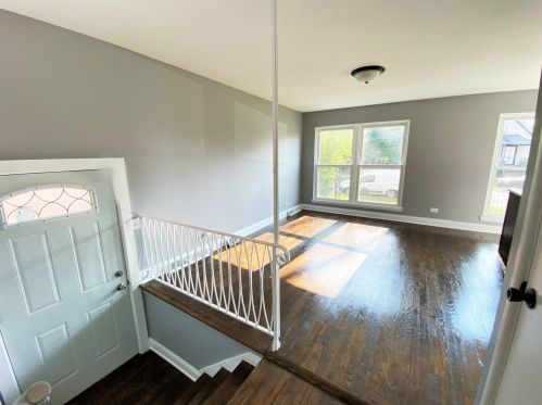 8011 Emerald Ave, Chicago IL  60620-2518 exterior