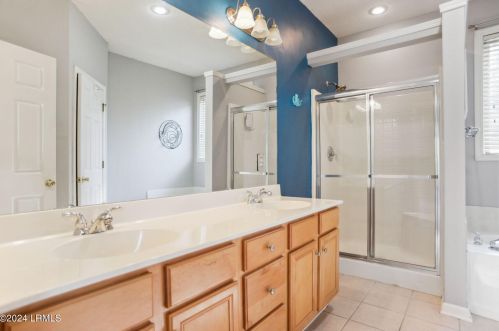 22 Canters Cir, Bluffton SC 29910-7613 exterior