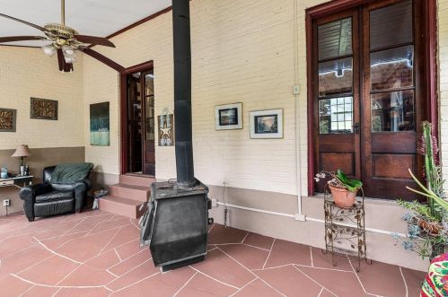 1360 Coburg Lands Dr, Saint Louis MO 63137-3008 exterior