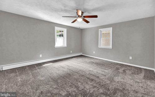 1076 Beck Ml Rd, Hanover PA 17331-9752 exterior