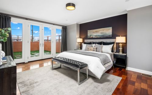 3635 Janssen Ave, Chicago IL 60613-3707 exterior