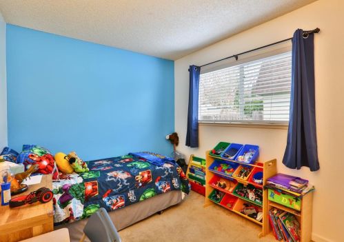 1235 Traughber St, Milpitas CA 95035-4019 exterior