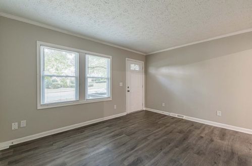 3250 Mount Gilead Rd, Atlanta GA  30311-5202 exterior