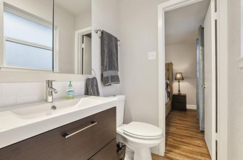 2517 Briarcliff Dr, Irving TX 75062-3213 exterior