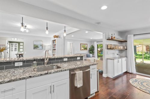 5023 Flamewood Dr, Saint Louis MO 63129-2527 exterior