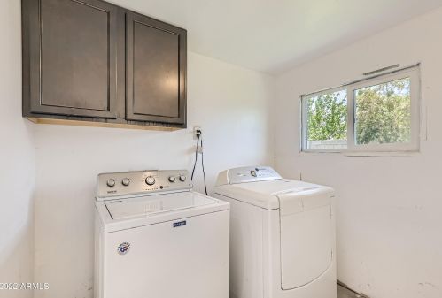 6107 12 Pl, Phoenix AZ 85014-6707 exterior