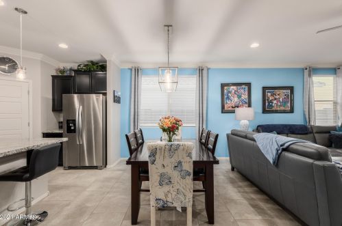 2834 Apollo Rd, Phoenix AZ  85041-5339 exterior