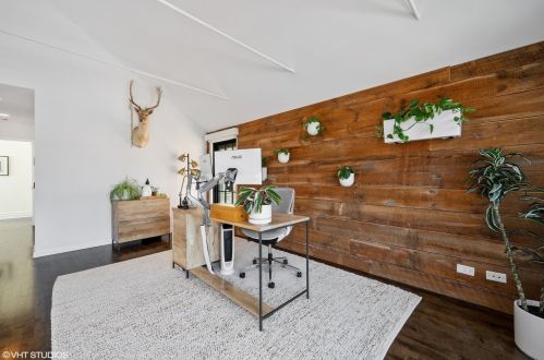 1733 Hoyne Ave, Chicago IL 60647-5541 exterior