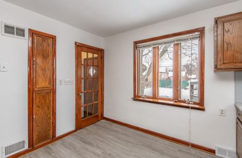 820 91st St, Milwaukee WI  53214-2845 exterior