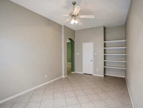 4520 Eagle Feather Dr, Austin TX 78735-6466 exterior