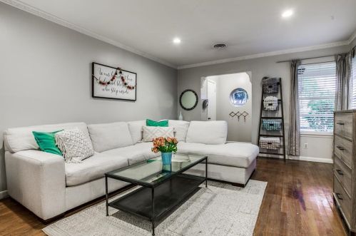 5460 Anita St, Dallas TX  75206-5336 exterior