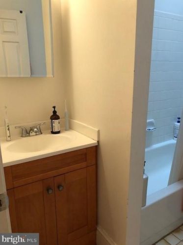 264 16 St, Washington DC 20018-1822 exterior