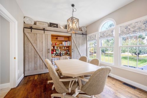 291 Three Rivers Rd, Wilbraham MA 01095-1224 exterior