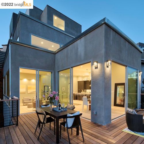 1550 Grand View Dr, Berkeley CA 94705-1637 exterior