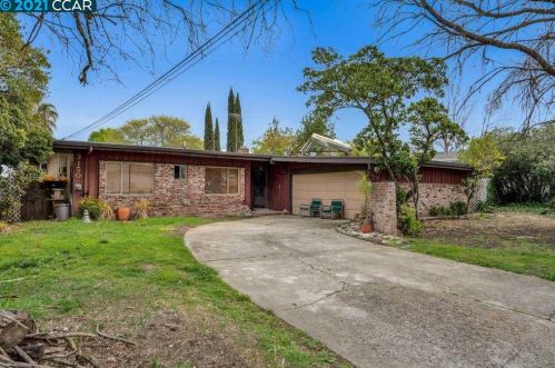 3150 Reva Dr, Concord, CA 94519-2126