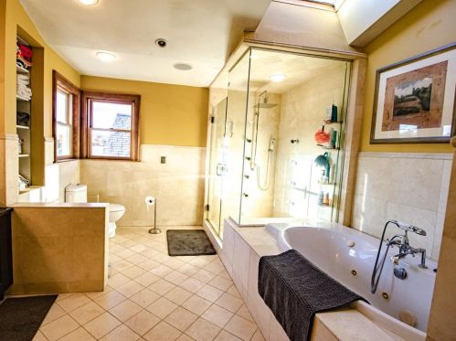 40 Dunbarton Ctr Rd, Concord NH 03304-5300 exterior