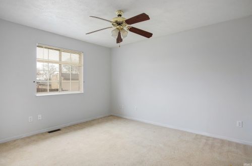 5103 Jenny Ln, Mishawaka IN 46545-1359 exterior