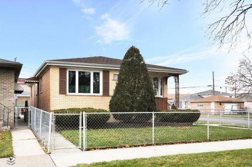 2701 127th St, Chicago IL 60803-1927 exterior