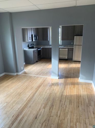 1427 101 Ave, Duluth MN 55808-1618 exterior