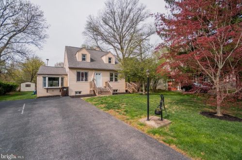 803 Chapel Rd, Limerick, PA 19468-1514