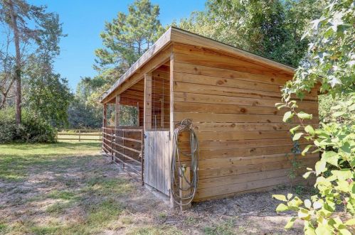 114 Leah Dr, Montgomery TX 77316-6818 exterior