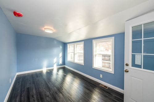 245 18 Ave, Broadview IL 60155-3932 exterior