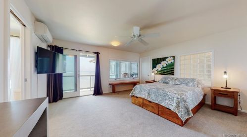 5005 Kalanianaole Hwy, Honolulu HI  96821-1505 exterior