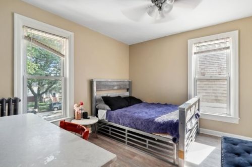 3427 61 St, Chicago IL 60629-3605 exterior