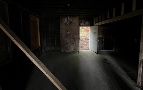 2726 Merwyn Ave, Pittsburgh PA 15204-1918 exterior