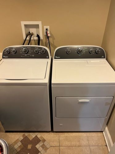 10449 Pr Ave, Chicago IL 60628-1450 exterior