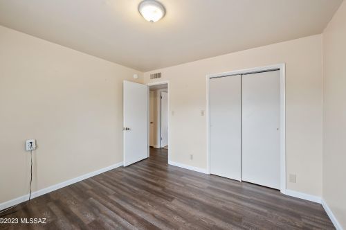 4441 Bear Canyon Rd, Tucson AZ  85749-9649 exterior