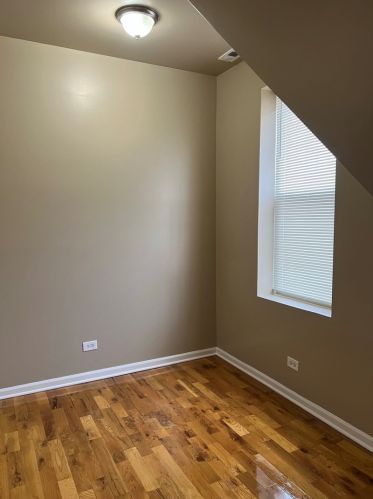 5144 Throop St, Chicago IL 60607-2534 exterior