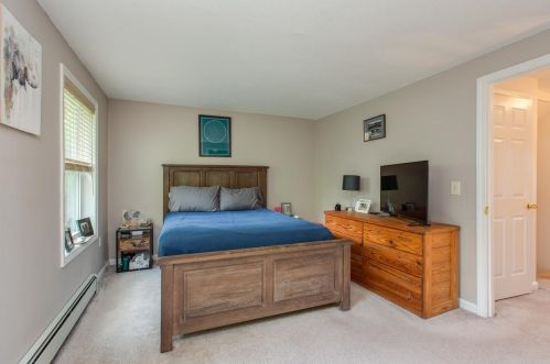 39 Blf Dr, Concord NH 03303-1579 exterior