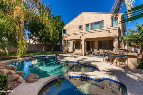 1623 Kaibab Dr, Chandler AZ 85249-3071 exterior