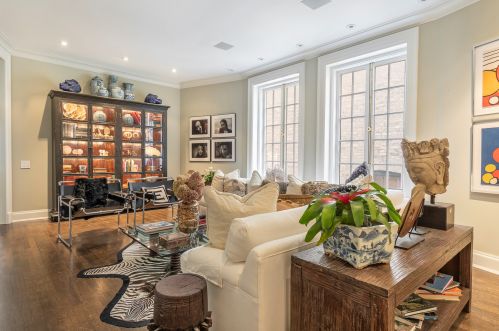 1521 State Pkwy, Chicago IL 60610-1613 exterior