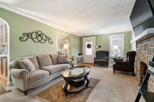 1242 Morningside Ave, Pittsburgh PA 15206-1351 exterior