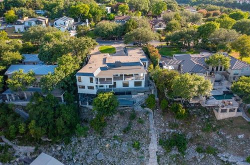 1027 Challenger, Austin TX 78734-4211 exterior