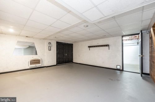 2344 Evergreen Ln, Pottstown PA 19465-8884 exterior