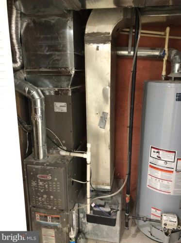 73 Elmira St, Washington DC 20032-5810 exterior