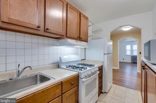 5228 4 St, Washington DC 20003-3481 exterior